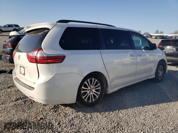 2018 Toyota Sienna XLE Auto Access Seat with VIN 5TDYZ3DC7JS903470, listed as a Copart auction lot 47938055 with 118,734 mi miles and Salvage Title. Bid and sale history available at carsss.com. Image 3.