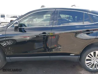 2021 Toyota Venza LE with VIN JTEAAAAHXMJ001020, listed as a IAAI auction lot 41798661 with 62,964 mi miles. Bid and sale history available at carsss.com. Image 15.