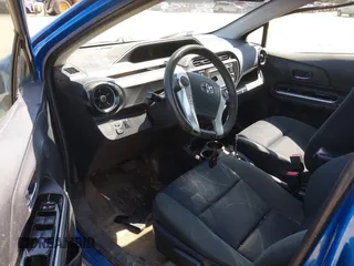 2016 Toyota Prius One z VIN JTDKDTB32G1126614, wystawiony jako IAAI lot #41970288 z przebiegiem 111 354 mil mil oraz . Historia ofert i sprzedaży dostępna na DreamBid. Obrazek 5.