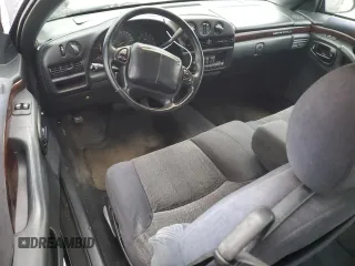 1999 Chevrolet Monte Carlo LS z VIN 2G1WW12M3X9280133, wystawiony jako Copart lot #81814554 z przebiegiem 81 630 mil mil oraz Szkoda całkowita • Salvage title. Historia ofert i sprzedaży dostępna na DreamBid. Obrazek 8.