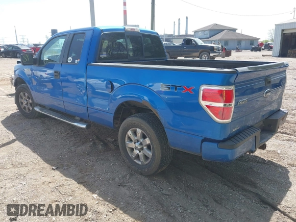 2009 Ford F-150 STX with VIN 1FTRX12839FB34927, listed as a IAAI auction lot 42112489 with 221,371 mi miles and . Bid and sale history available at DreamBid. Image 3.