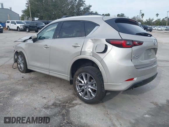 2025 Mazda CX-5 2.5 S Premium Plus Package with VIN JM3KFBEM4S0549709, listed as a IAAI auction lot 41380633 with 2,586 mi miles. Bid and sale history available at carsss.com. Image 3.