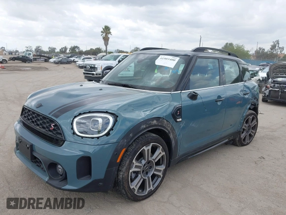 2024 MINI Countryman Cooper S with VIN WMZ53BR06R3S30777, listed as a IAAI auction lot 41903400 with 8,300 mi miles and . Bid and sale history available at DreamBid. Image 19.