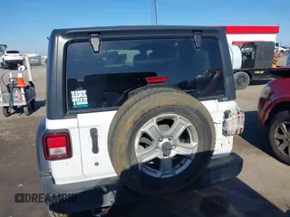 2020 Jeep Wrangler Unlimited Sport S with VIN 1C4HJXDN6LW161341, listed as a IAAI auction lot 41217843 with 74,196 mi miles and . Bid and sale history available at DreamBid. Image 16.