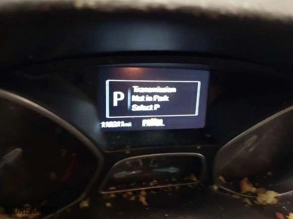 2016 Ford Focus SE with VIN 1FADP3F25GL233331, listed as a IAAI auction lot 41367787 with 110,311 mi miles. Bid and sale history available at carsss.com. Image 7.