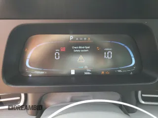 2024 Hyundai Elantra SE с VIN KMHLL4DGXRU834877, выставлен на аукционе Copart как лот 54592615 с пробегом 3 888 миль миль и Списание • Salvage title. История ставок и продаж доступна на DreamBid. Изображение 9.