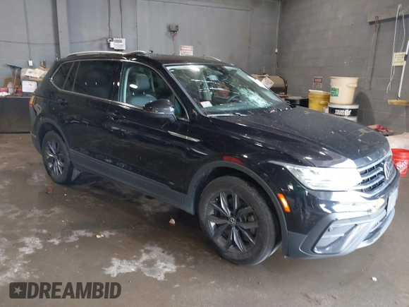 2022 Volkswagen Tiguan SE z VIN 3VV2B7AX6NM073743, wystawiony jako IAAI lot #39948815 z przebiegiem 56 368 mil mil oraz . Historia ofert i sprzedaży dostępna na DreamBid. Obrazek 1.