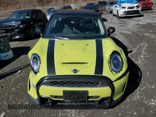 2023 MINI Hardtop 4 Door Cooper S with VIN WMW53DK07P2T11728, listed as a Copart auction lot 49660355 with 42,713 mi miles and Salvage title. Bid and sale history available at DreamBid. Image 5.