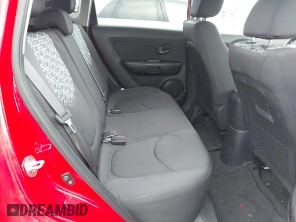 2011 Kia Soul + with VIN KNDJT2A24B7196638, listed as a IAAI auction lot 41741111 with 92,276 mi miles. Bid and sale history available at carsss.com. Image 8.