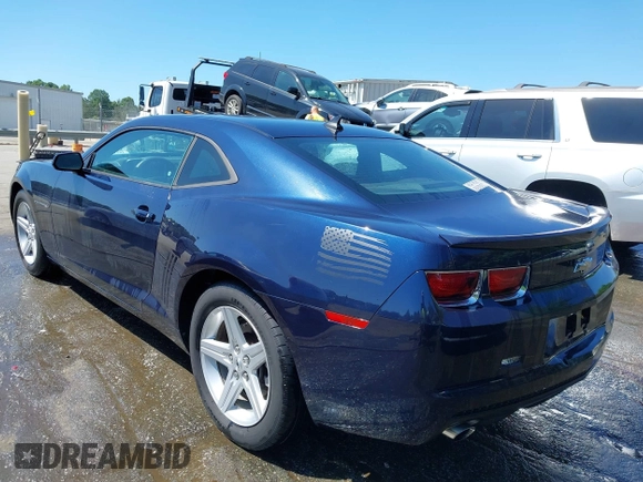 2012 Chevrolet Camaro 1LT z VIN 2G1FB1E30C9167510, wystawiony jako IAAI lot #42114510 z przebiegiem 185 012 mil mil oraz . Historia ofert i sprzedaży dostępna na DreamBid. Obrazek 3.