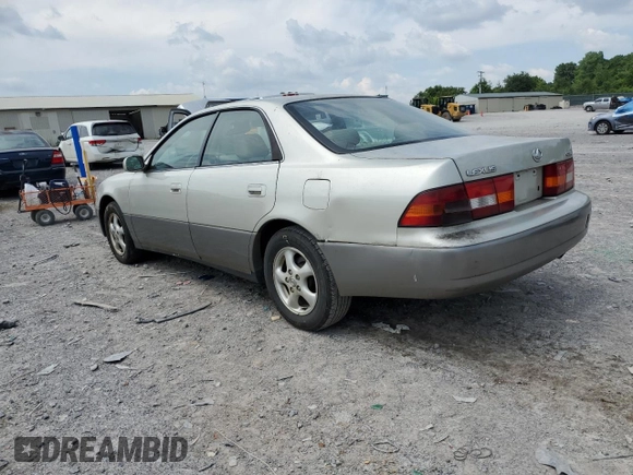 1998 Lexus ES 300 with VIN JT8BF28G7W0129428, listed as a Copart auction lot 59376465 with 155,922 mi miles and Salvage title. Bid and sale history available at DreamBid. Image 2.