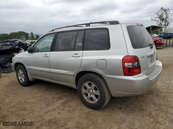 2005 Toyota Highlander with VIN JTEGP21A850048121, listed as a Copart auction lot 53886945 with 221,180 mi miles and Clean Title. Bid and sale history available at carsss.com. Image 2.