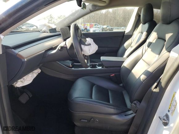 2021 Tesla Model Y Long Range with VIN 5YJYGDEE8MF070038, listed as a Copart auction lot 87686225 with 0 mi miles and Salvage Title. Bid and sale history available at carsss.com. Image 7.