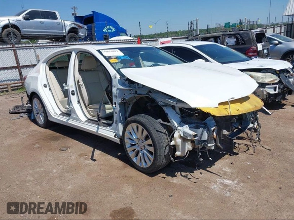 2014 Acura RLX Tech Pkg with VIN JH4KC1F57EC004303, listed as a IAAI auction lot 40436817 with 1 mi miles. Bid and sale history available at carsss.com. Image 1.