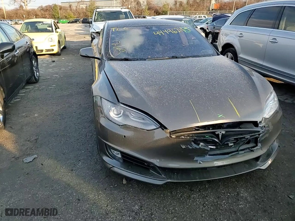 2015 Tesla Model S 85D with VIN 5YJSA1H29FF094519, listed as a Copart auction lot 44496244 with 0 miles and Salvage Title. Bid and sale history available at carsss.com. Image 13.