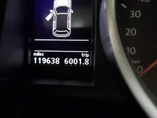2011 Volkswagen Jetta SportWagen TDI with VIN 3VWPL7AJ8BM676246, listed as a IAAI auction lot 41831636 with 119,638 mi miles. Bid and sale history available at carsss.com. Image 16.