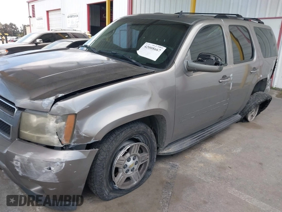 2007 Chevrolet Tahoe LS with VIN 1GNFC13C97R278535, listed as a IAAI auction lot 42008667 with 175,671 mi miles and . Bid and sale history available at DreamBid. Image 6.