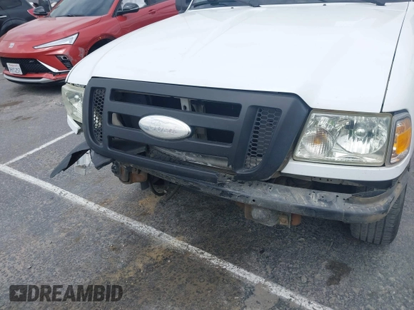 2006 Ford Ranger XL z VIN 1FTYR10U76PA41520, wystawiony jako IAAI lot #41902021 z przebiegiem 129 929 mil mil oraz . Historia ofert i sprzedaży dostępna na DreamBid. Obrazek 6.