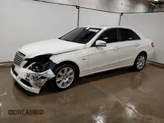 2012 Mercedes-Benz E 350 Luxury with VIN WDDHF8JB3CA620894, listed as a Copart auction lot 51580335 with 166,004 mi miles and Clean title. Bid and sale history available at DreamBid. Image 1.