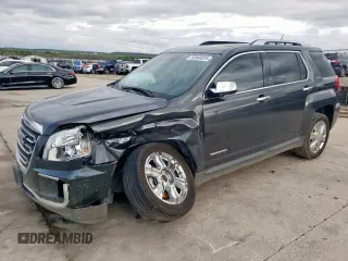2017 GMC Terrain SLT z VIN 2GKFLPE37H6290791, wystawiony jako Copart lot #50940025 z przebiegiem 72 599 mil mil oraz Szkoda całkowita • Salvage title. Historia ofert i sprzedaży dostępna na DreamBid. Obrazek 1.
