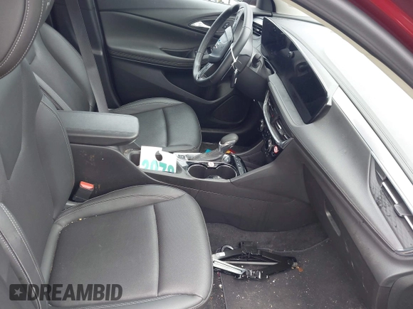 2024 Buick Encore GX Sport Touring with VIN KL4AMESL3RB215185, listed as a IAAI auction lot 42483206 with 13,981 mi miles and . Bid and sale history available at DreamBid. Image 5.