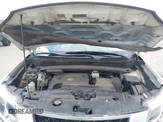 2016 Nissan Pathfinder Platinum with VIN 5N1AR2MN2GC655552, listed as a IAAI auction lot 42052079 with 232,908 mi miles. Bid and sale history available at carsss.com. Image 10.