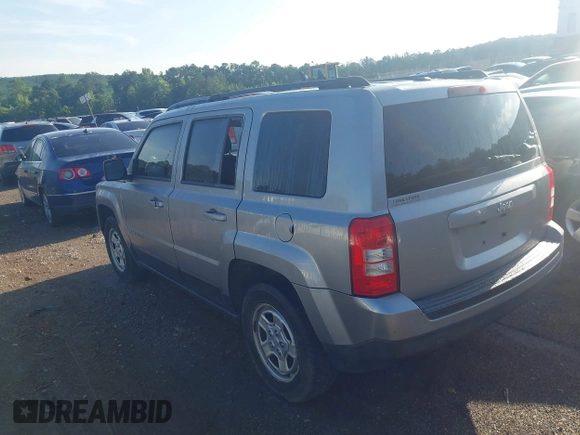 2016 Jeep Patriot Sport SE с VIN 1C4NJPBA3GD732353, выставлен на аукционе IAAI как лот 42550995 с пробегом 208 998 миль миль и . История ставок и продаж доступна на DreamBid. Изображение 3.