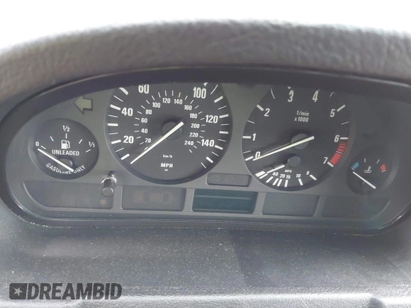 2001 BMW X5 3.0i with VIN WBAFA53571LM67411, listed as a IAAI auction lot 41727600 with 999,999 mi miles. Bid and sale history available at carsss.com. Image 7.