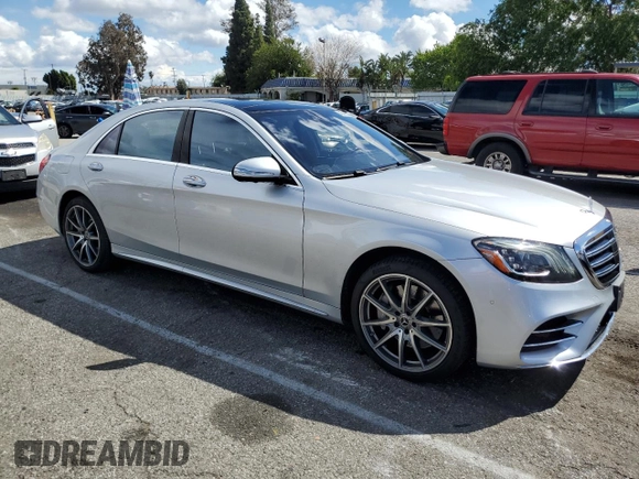 2018 Mercedes-Benz S 560 with VIN WDDUG8DB9JA368265, listed as a Copart auction lot 47492885 with 31,007 mi miles and Salvage Title. Bid and sale history available at carsss.com. Image 4.