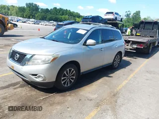 2013 Nissan Pathfinder Platinum с VIN 5N1AR2MM9DC664395, выставлен на аукционе IAAI как лот 42631512 с пробегом 136 335 миль миль и . История ставок и продаж доступна на DreamBid. Изображение 2.