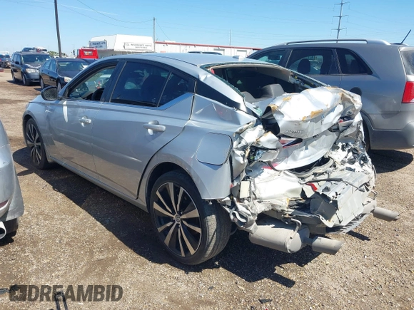 2022 Nissan Altima SR z VIN 1N4BL4CV4NN419547, wystawiony jako IAAI lot #41651392 z przebiegiem 44 429 mil mil oraz . Historia ofert i sprzedaży dostępna na DreamBid. Obrazek 3.