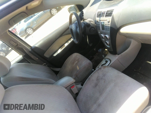 2008 Toyota Yaris with VIN JTDBT923X81259550, listed as a IAAI auction lot 42533846 with 206,670 mi miles and . Bid and sale history available at DreamBid. Image 5.