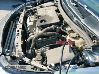 2018 Chevrolet Cruze LT z VIN 1G1BH5SE8J7225341, wystawiony jako IAAI lot #43145623 z przebiegiem 167 454 mil mil oraz . Historia ofert i sprzedaży dostępna na DreamBid. Obrazek 19.