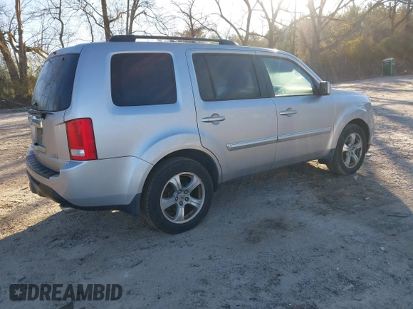 2015 Honda Pilot EX-L with VIN 5FNYF4H57FB006655, listed as a IAAI auction lot 41822385 with 125,915 mi miles and . Bid and sale history available at carsss.com. Image 4.