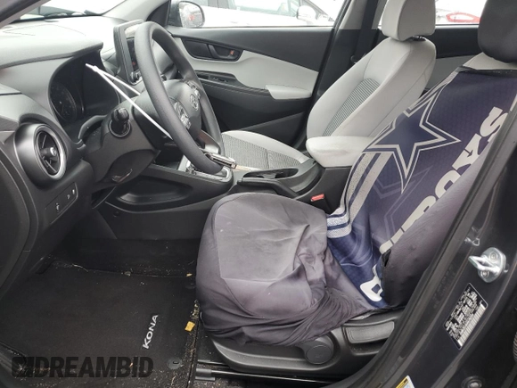 2022 Hyundai Kona SE with VIN KM8K2CAB4NU762134, listed as a Copart auction lot 43938845 with 45,684 mi miles and Salvage Title. Bid and sale history available at carsss.com. Image 7.