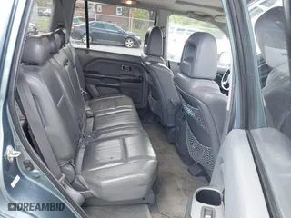 2005 Honda Pilot EX-L with NAVI with VIN 2HKYF18785H542479, listed as a IAAI auction lot 42040202 with 345,167 mi miles. Bid and sale history available at carsss.com. Image 8.