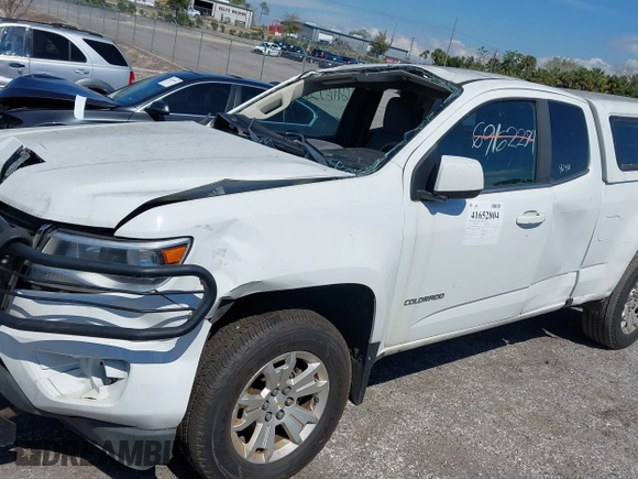 2019 Chevrolet Colorado 4WD LT with VIN 1GCHTCEN4K1175283, listed as a IAAI auction lot 41652804 with 411,521 mi miles. Bid and sale history available at carsss.com. Image 13.