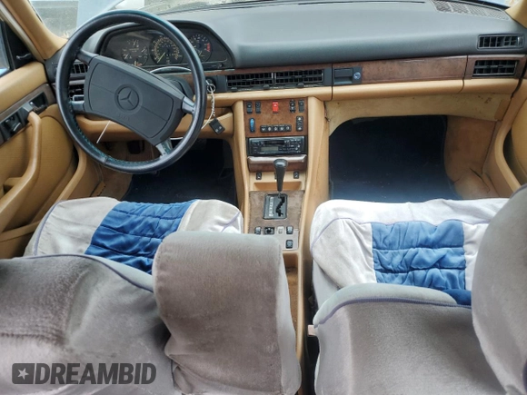 1986 Mercedes-Benz 560 with VIN WDBCA39D7GA260903, listed as a Copart auction lot 54634595 with 187,942 mi miles and Clean Title. Bid and sale history available at DreamBid. Image 8.