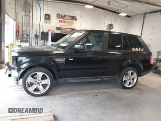 2013 Land Rover Range Rover Sport HSE Lux with VIN SALSK2D49DA810599, listed as a IAAI auction lot 41630068 with 49,812 mi miles and . Bid and sale history available at DreamBid. Image 14.