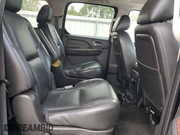 2011 Cadillac Escalade ESV Premium z VIN 1GYS3JEF3BR316942, wystawiony jako Copart lot #79824854 z przebiegiem 145 214 mil mil oraz Czysty tytuł • Clean title. Historia ofert i sprzedaży dostępna na DreamBid. Obrazek 11.
