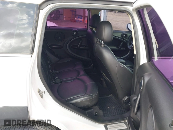 2012 MINI Countryman S z VIN WMWZC3C52CWL86507, wystawiony jako IAAI lot #41849701 z przebiegiem 126 025 mil mil oraz . Historia ofert i sprzedaży dostępna na DreamBid. Obrazek 8.