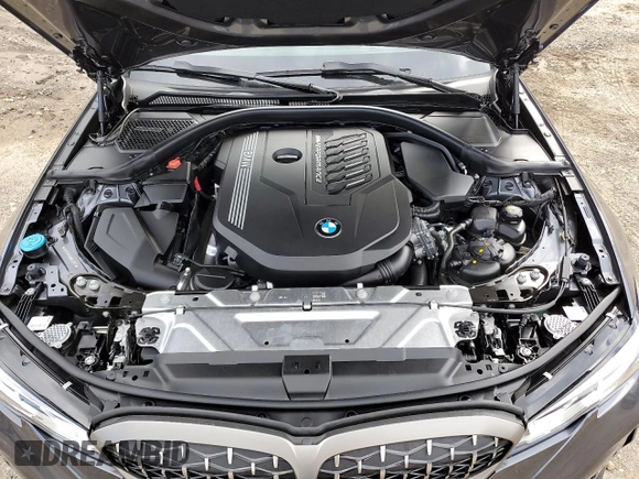 2022 BMW 3 Series M340i xDrive with VIN 3MW5U9J06N8C67957, listed as a Copart auction lot 49737485 with 10,563 mi miles and Salvage Title. Bid and sale history available at carsss.com. Image 11.