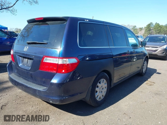 2007 Honda Odyssey LX с VIN 5FNRL382X7B042550, выставлен на аукционе IAAI как лот 42130769 с пробегом 257 480 миль миль и . История ставок и продаж доступна на DreamBid. Изображение 4.