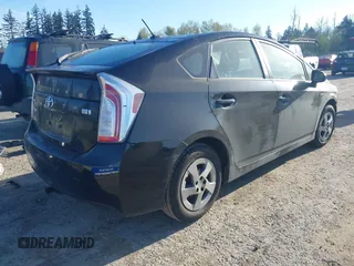 2013 Toyota Prius One with VIN JTDKN3DU7D5695238, listed as a IAAI auction lot 42034921 with 113,383 mi miles. Bid and sale history available at carsss.com. Image 4.