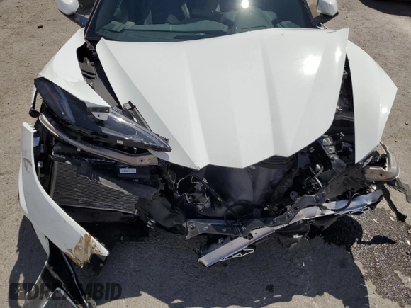 2025 Chevrolet Corvette 1LT with VIN 1G1YA3D41S5109063, listed as a Copart auction lot 53582085 with 686 mi miles and Salvage title. Bid and sale history available at DreamBid. Image 11.