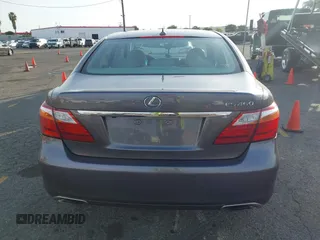 2012 Lexus LS 460 z VIN JTHBL5EF7C5112312, wystawiony jako IAAI lot #41550064 z przebiegiem 82 312 mil mil oraz . Historia ofert i sprzedaży dostępna na DreamBid. Obrazek 16.