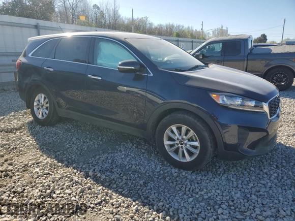 2019 Kia Sorento LX with VIN 5XYPG4A33KG501505, listed as a Copart auction lot 49812925 with 75,718 mi miles and Salvage Title. Bid and sale history available at DreamBid. Image 4.