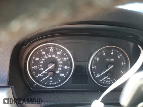 2011 BMW 3 Series 328i with VIN WBAPH7C53BE459842, listed as a Copart auction lot 47870975 with Not Provided miles and Clean Title. Bid and sale history available at DreamBid. Image 9.