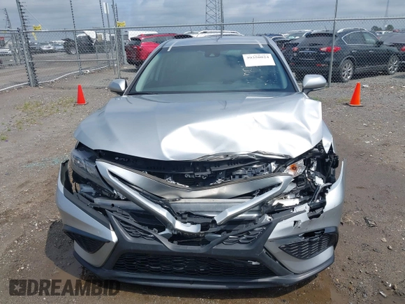 2021 Toyota Camry SE Nightshade with VIN 4T1T11AK3MU542610, listed as a IAAI auction lot 39350024 with 71,086 mi miles and . Bid and sale history available at DreamBid. Image 12.
