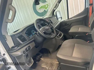 2023 Ford Transit Cargo z VIN 1FTBR1X85PKA75596, wystawiony jako IAAI lot #42742859 z przebiegiem 45 875 mil mil oraz . Historia ofert i sprzedaży dostępna na DreamBid. Obrazek 22.